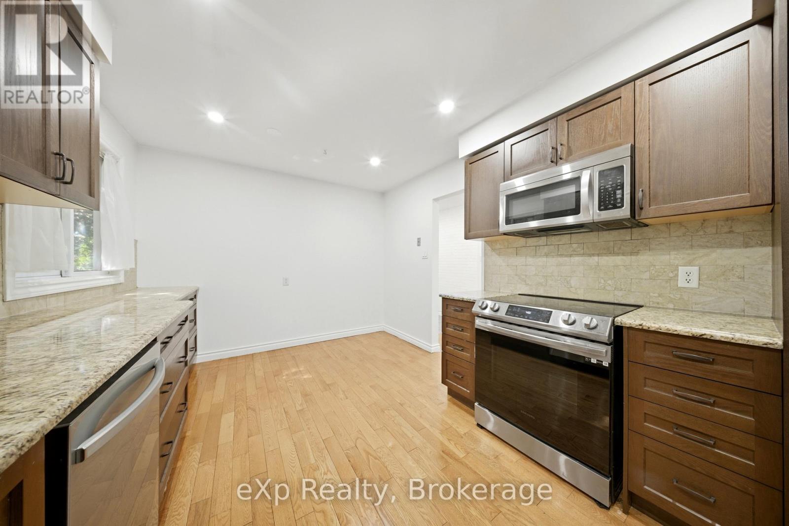 79 ANN STREET - 14