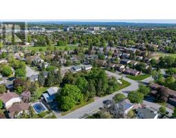 26 Maple Grove Road, Ottawa, ON K2L2S8 Photo 12