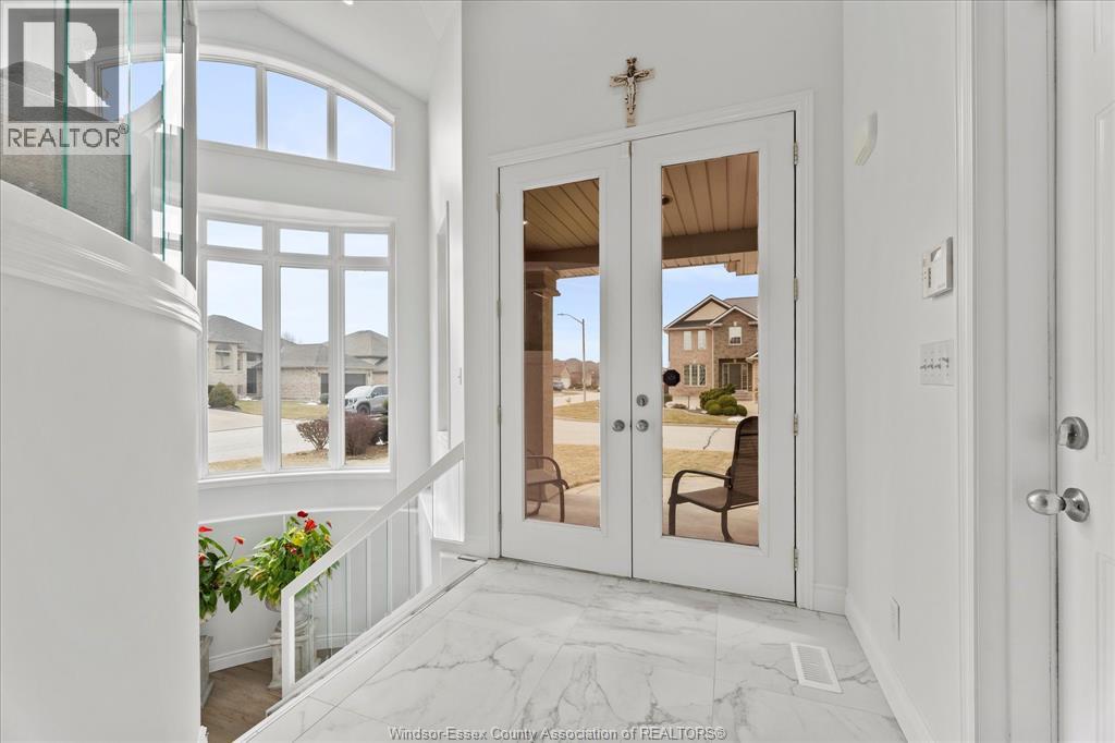 144 MECONI COURT - 5
