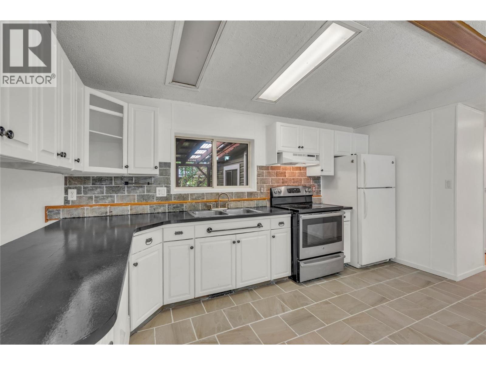 69 Rosoman Road - 15