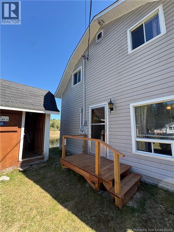 1076 HOWARD RD - 17