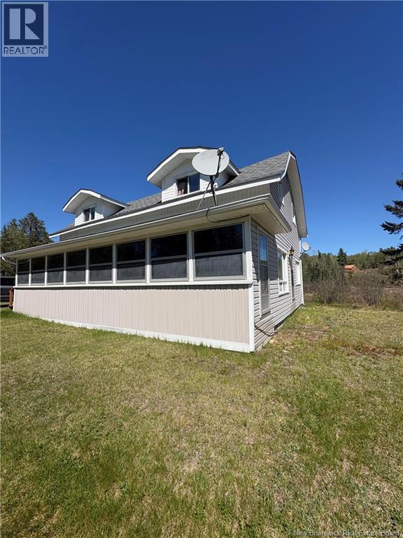 1076 HOWARD RD - 3