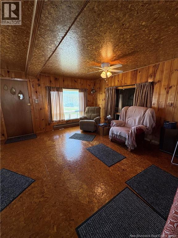1076 HOWARD RD - 7