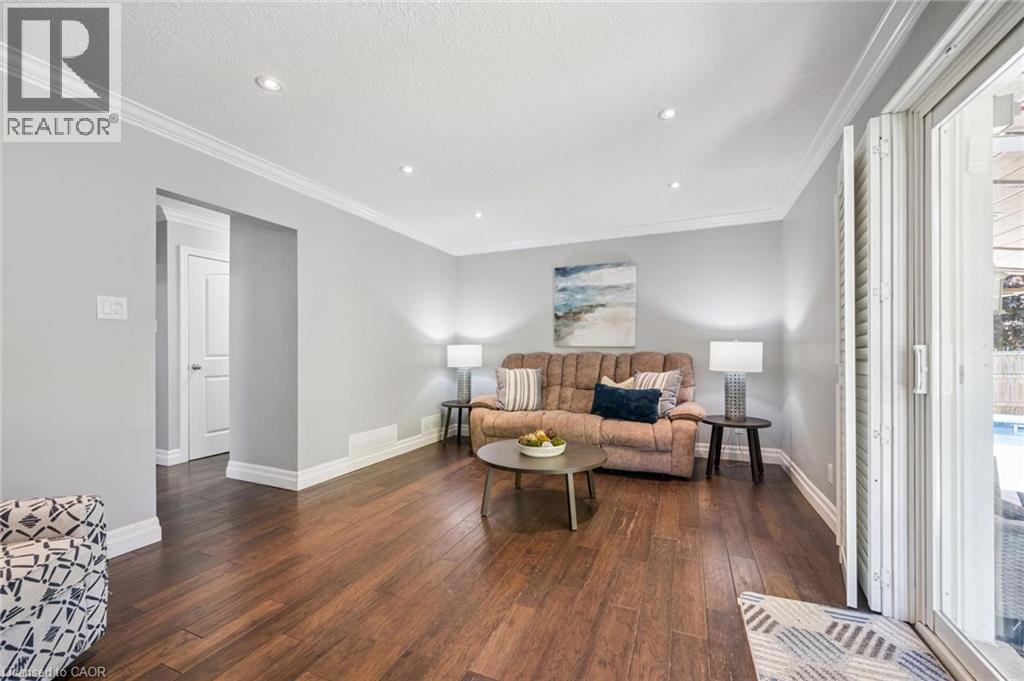 31 GLEN LAKE Crescent - 13