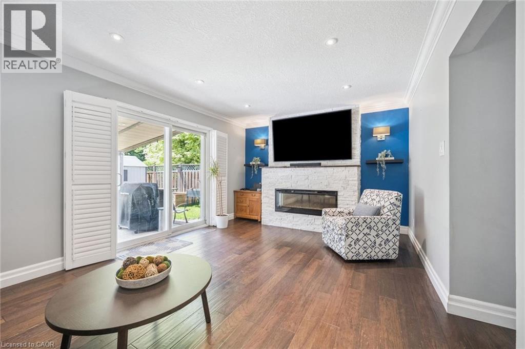 31 GLEN LAKE Crescent - 14