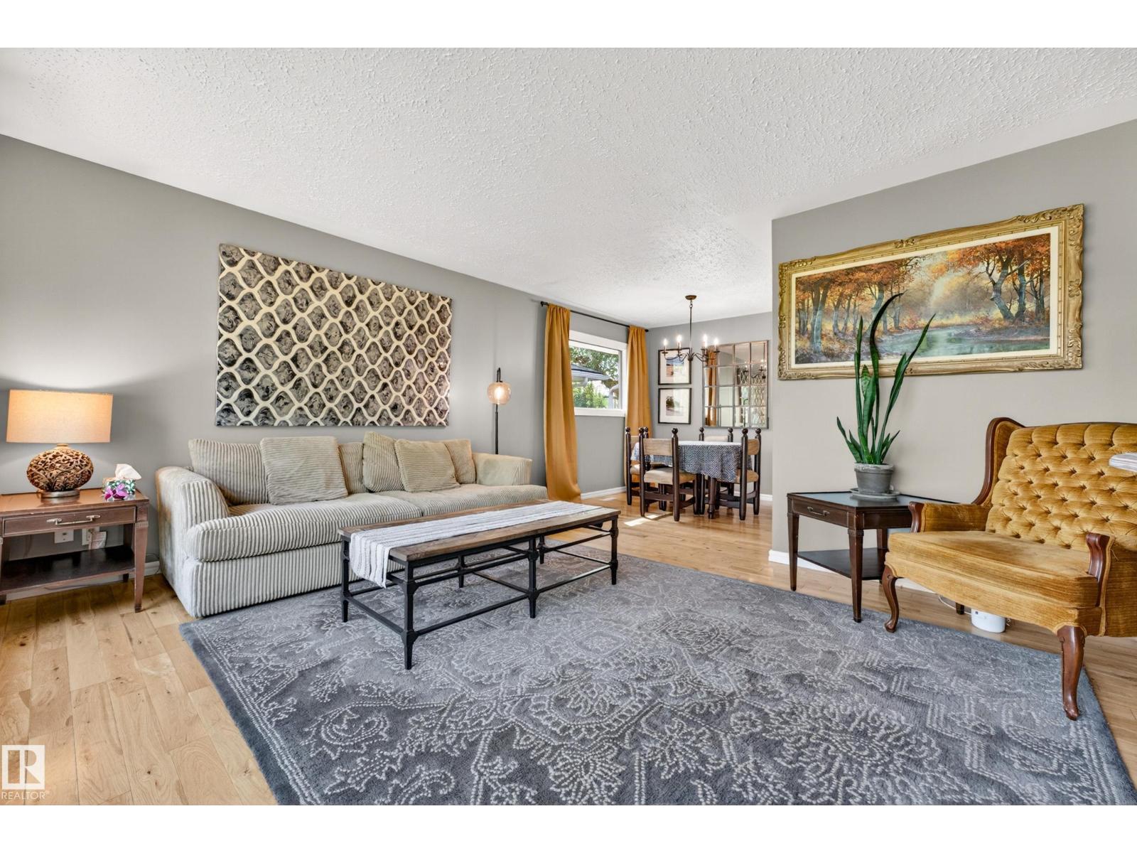 13619 109 AV NW - 10