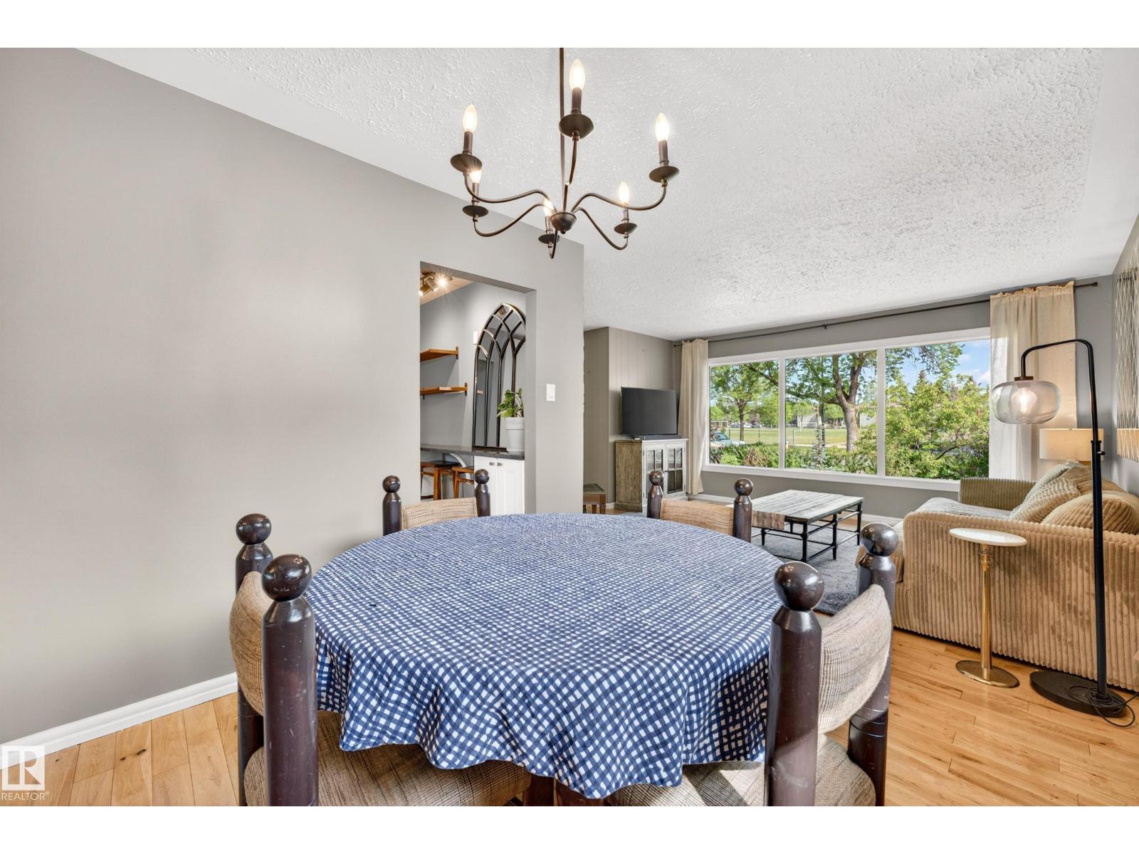 13619 109 AV NW - 13