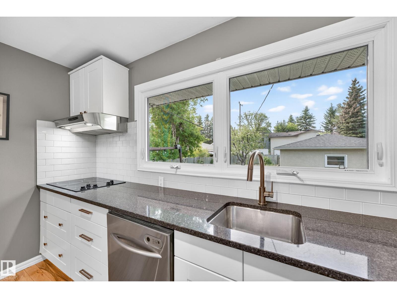 13619 109 AV NW - 16