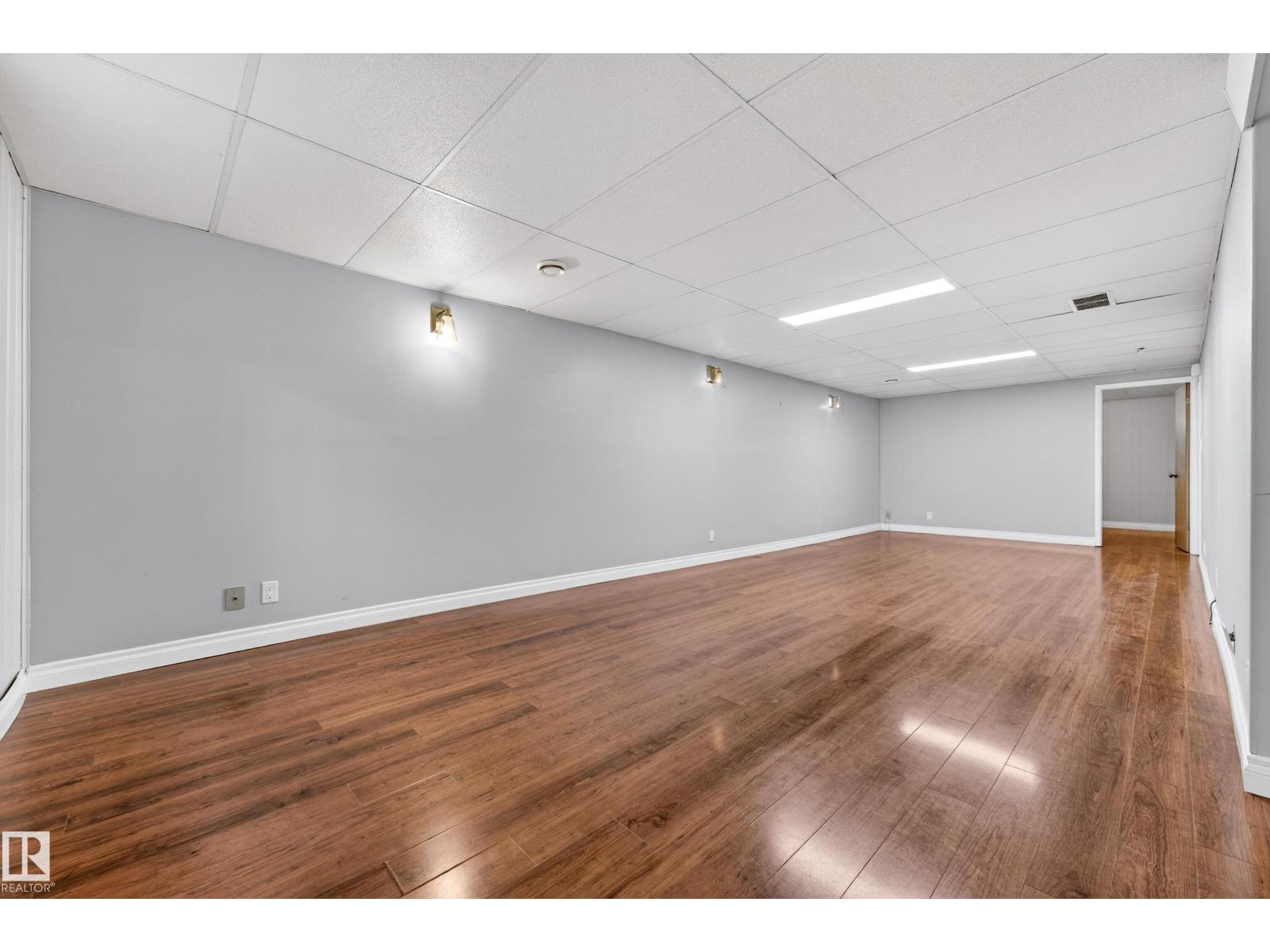 13619 109 AV NW - 34
