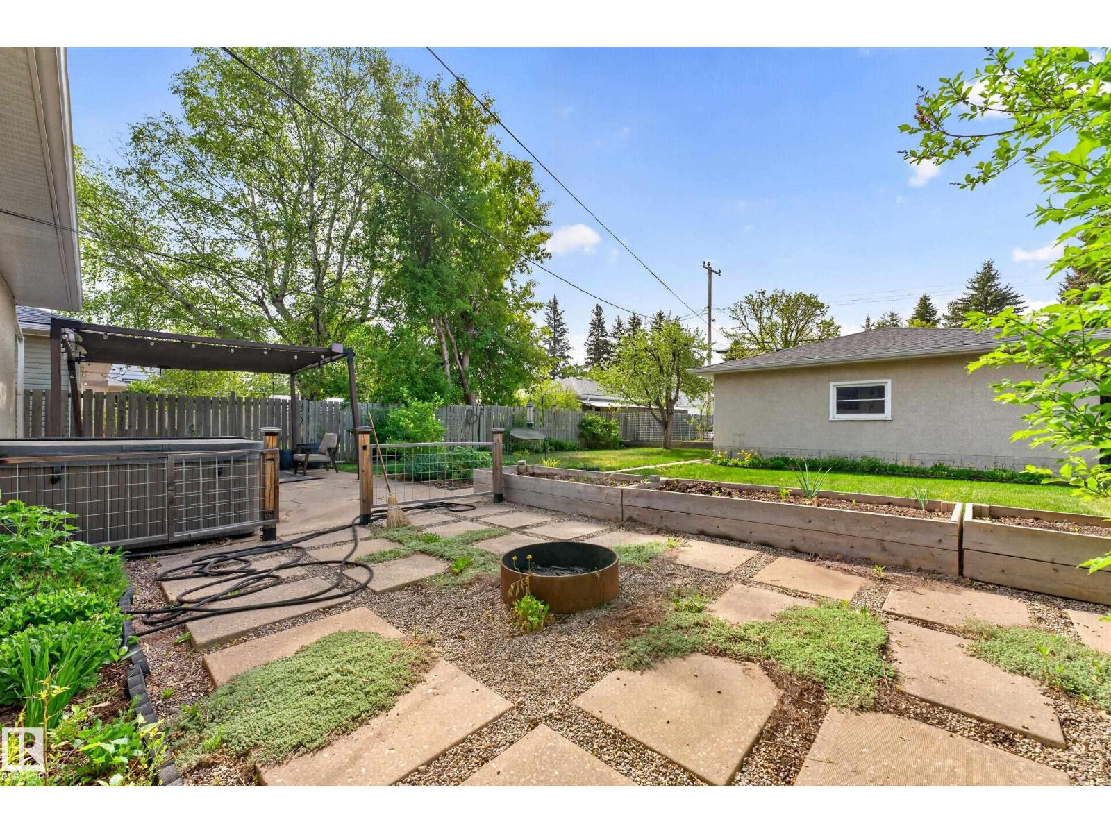 13619 109 AV NW - 45