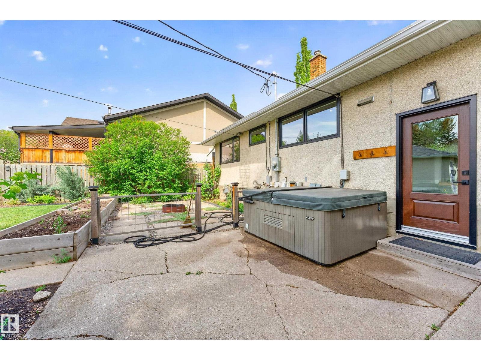 13619 109 AV NW - 47