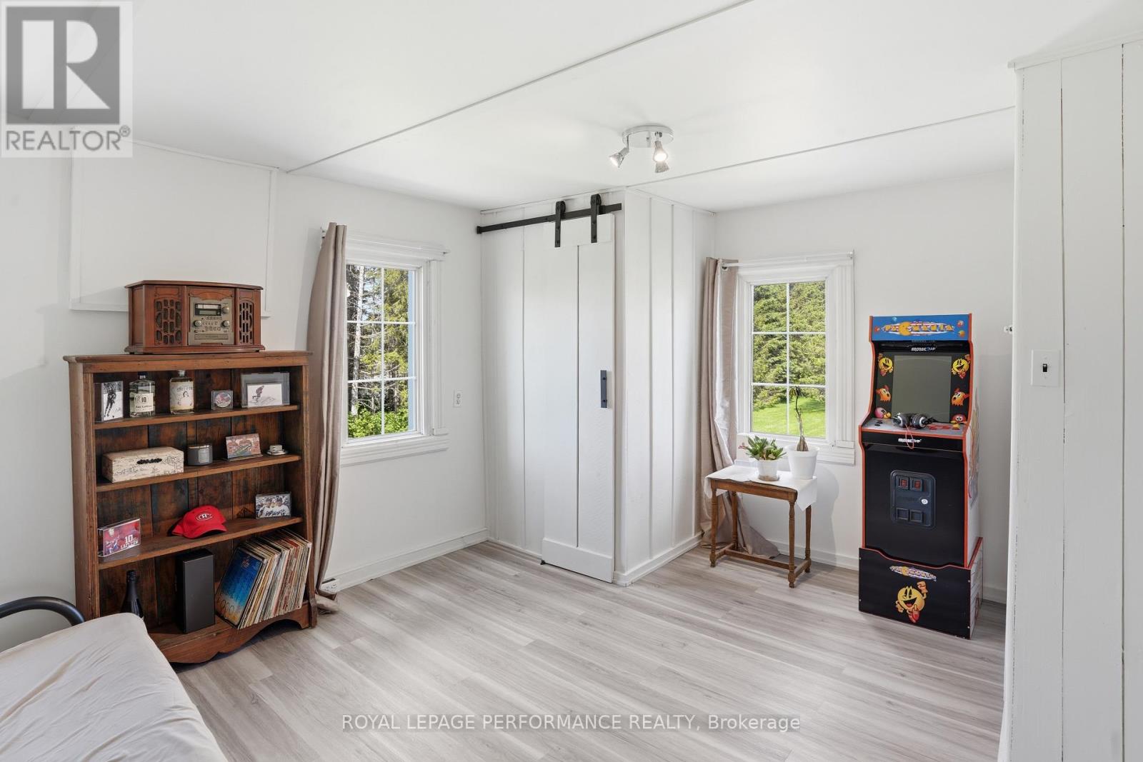 961 BOUNDARY ROAD - Image 20