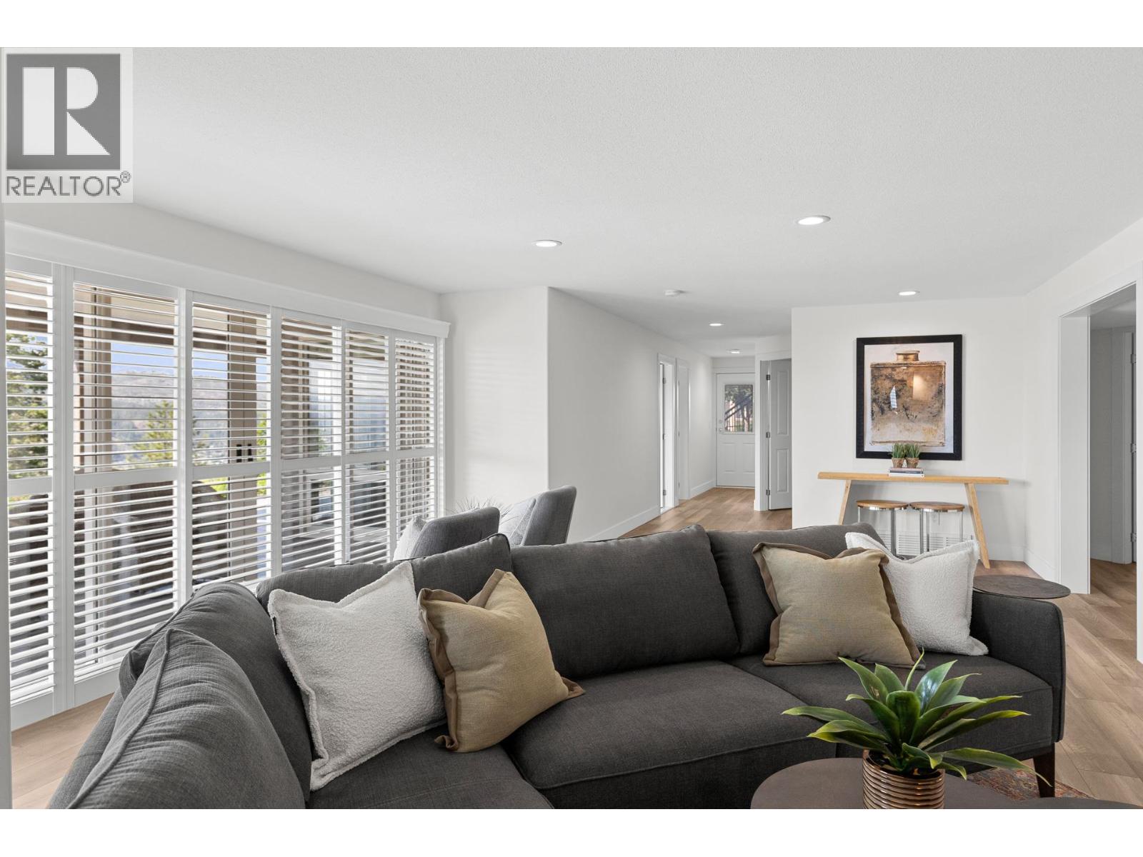 2150 Breckenridge Court - 33
