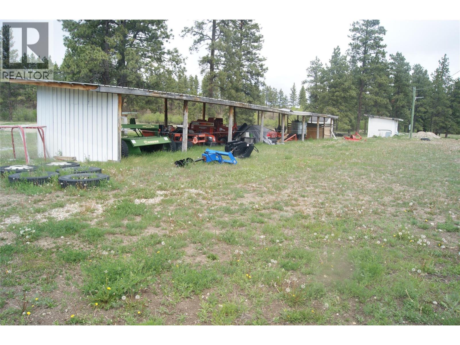 5553 93/95 Highway - 14