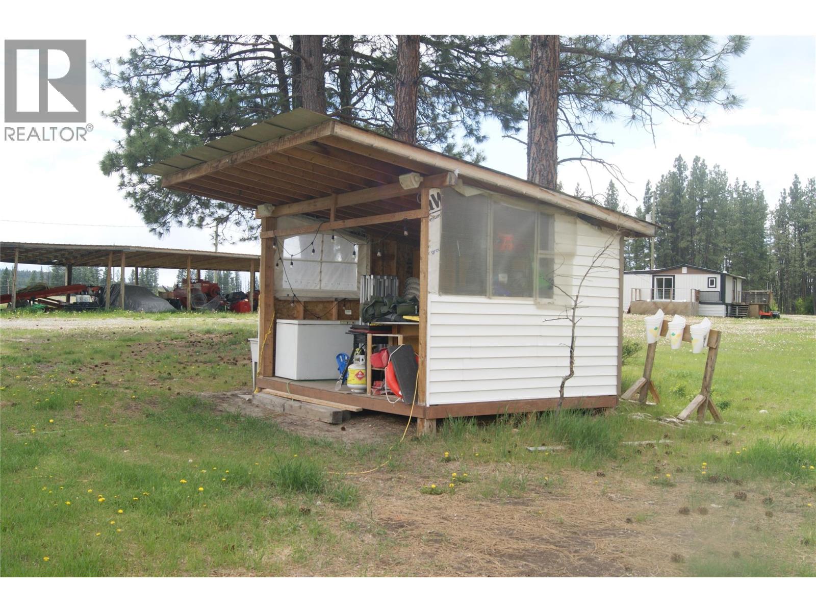 5553 93/95 Highway - 16