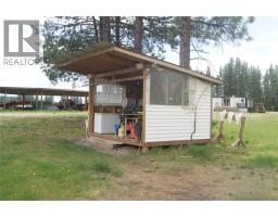 5553 93/95 Highway, Ta Ta Creek, BC V0B2E0 Photo 16