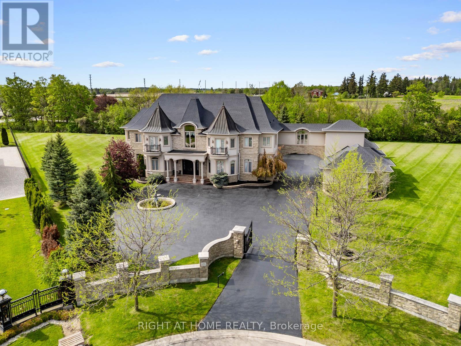 100 ROCMARY PLACE - 42