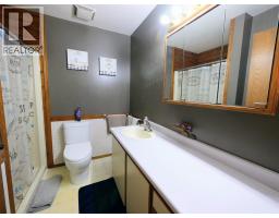 1525 Highway 3 / 95 Highway, Yahk, BC V0B2P0 Photo 16