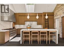 5pc Ensuite bath - 981 Mineral Springs Road, Ancaster, ON L9H5E3 Photo 12