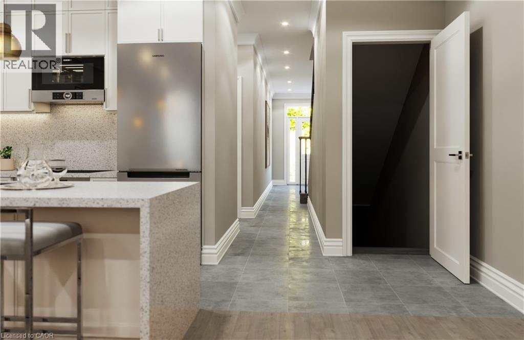#40 11 CREEK Avenue - 16