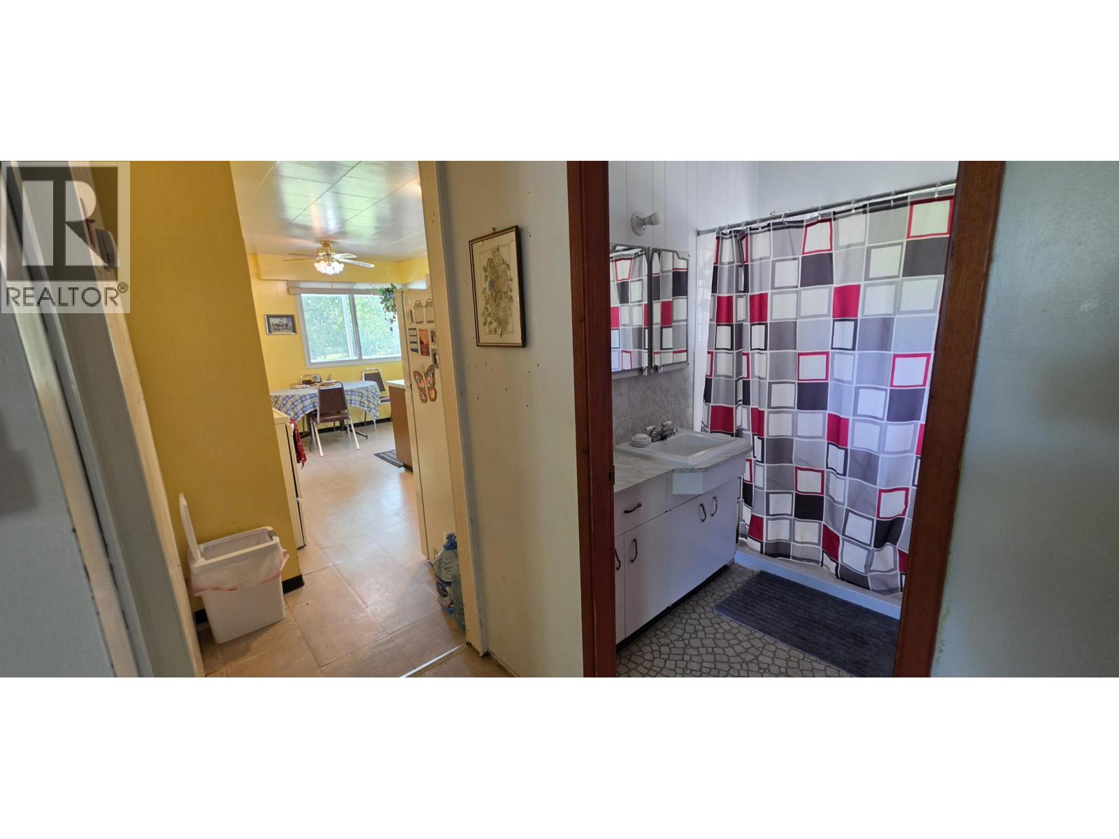 1399 NORTH FRASER DRIVE - 17