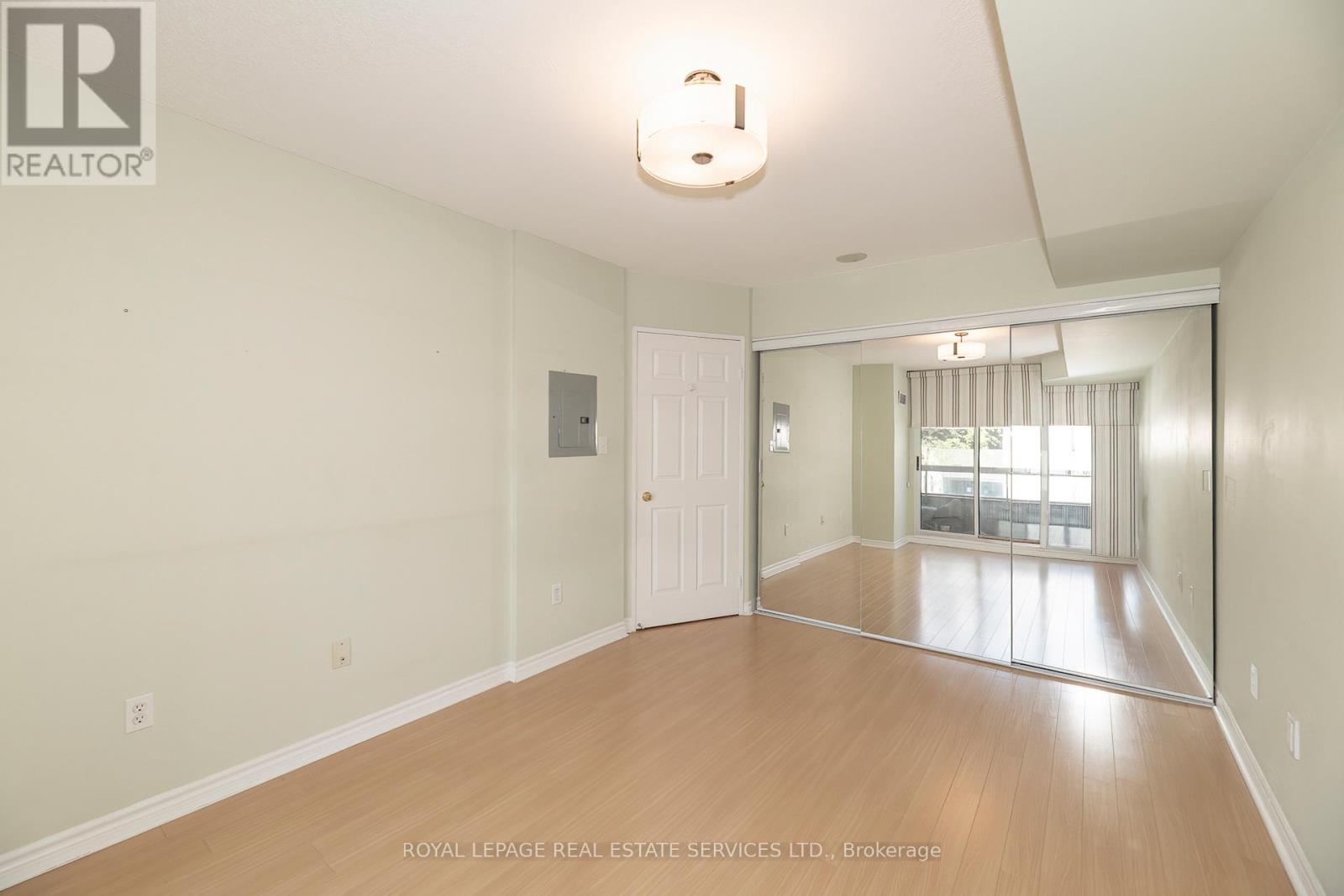 #212 195 MERTON STREET - 10