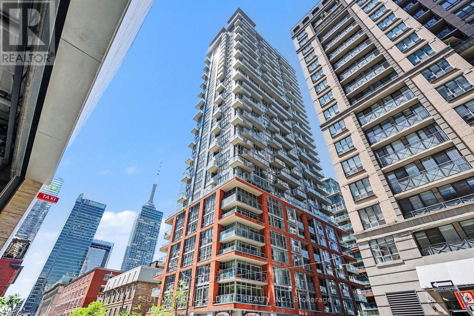 Listing photo of 713 - 126 SIMCOE STREET
