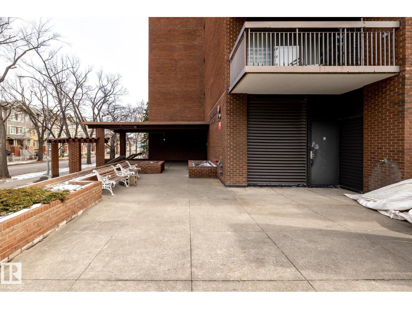 #402 11027 87 AV NW - 58