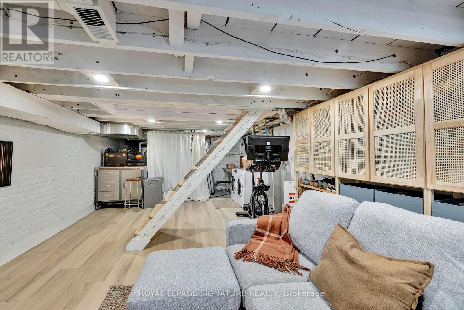 190 ALTON AVENUE - 15