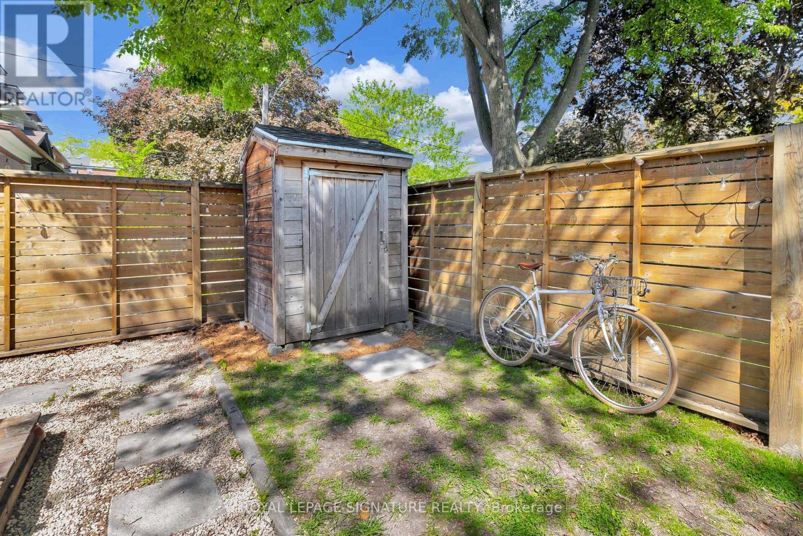 190 ALTON AVENUE - 19
