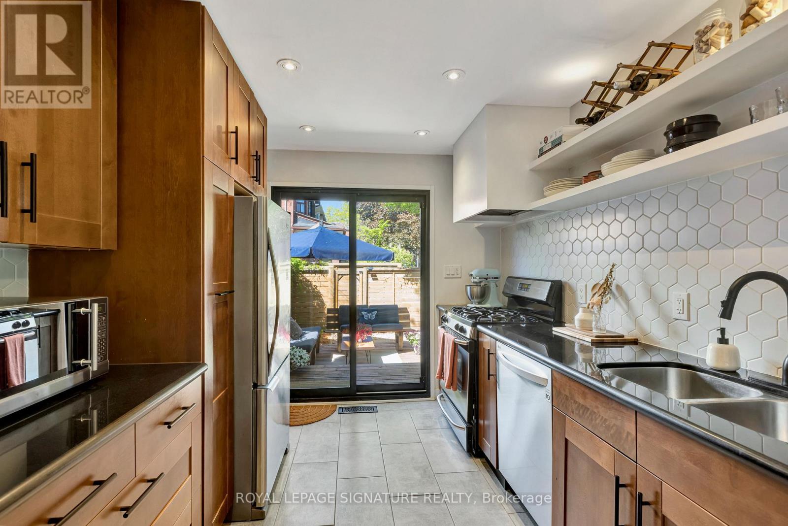 190 ALTON AVENUE - 8