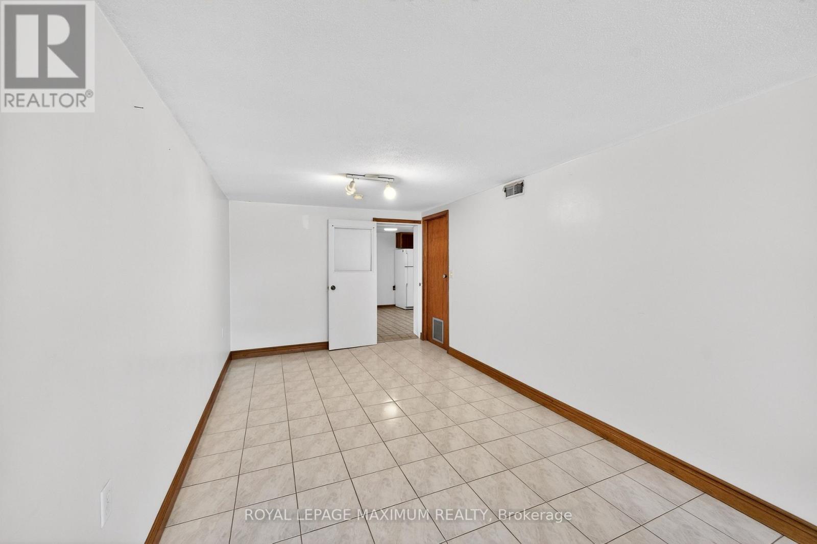 3 JAPONICA ROAD - 26