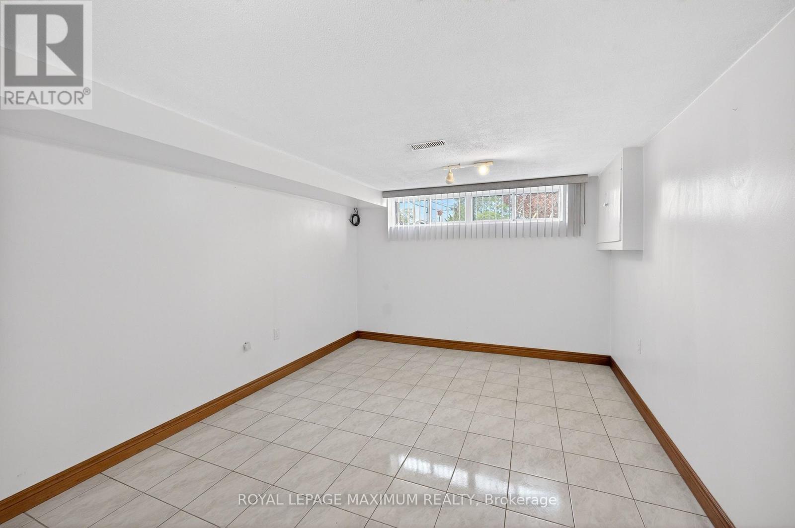 3 JAPONICA ROAD - 29