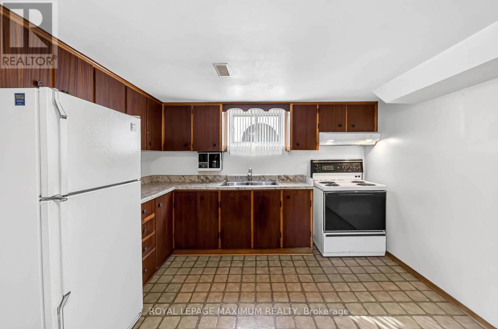 3 JAPONICA ROAD - 31
