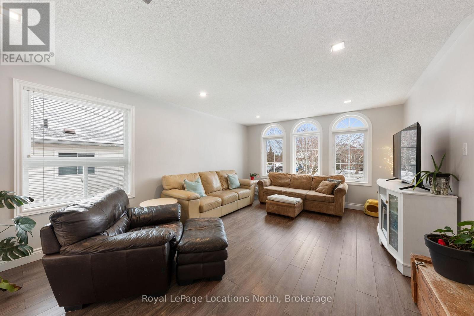 58 LAMONT CREEK DRIVE - 3