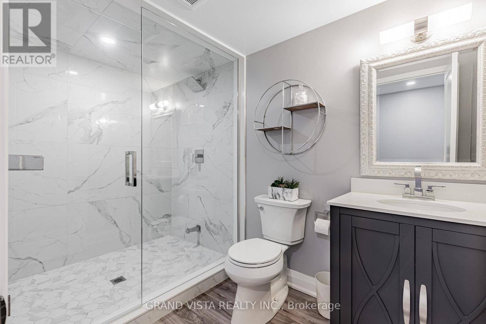 31 ROUTLEDGE DRIVE - 28