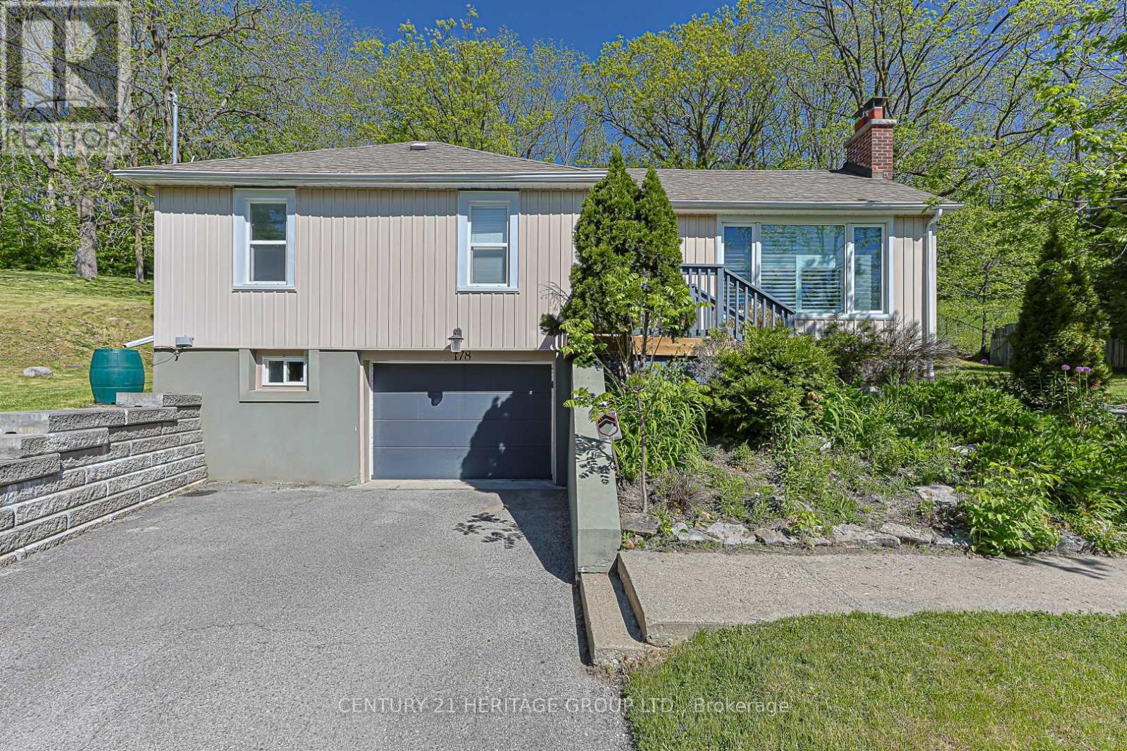 Listing photo of 178 MAIN STREET N