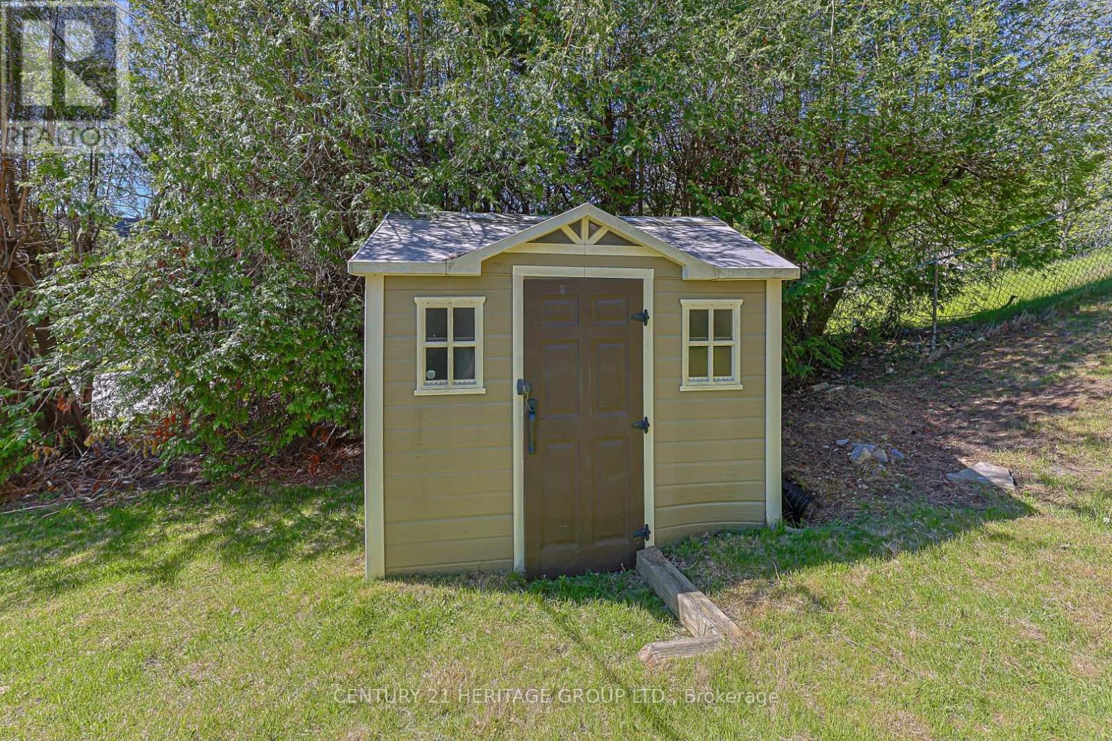 178 MAIN STREET N - 19