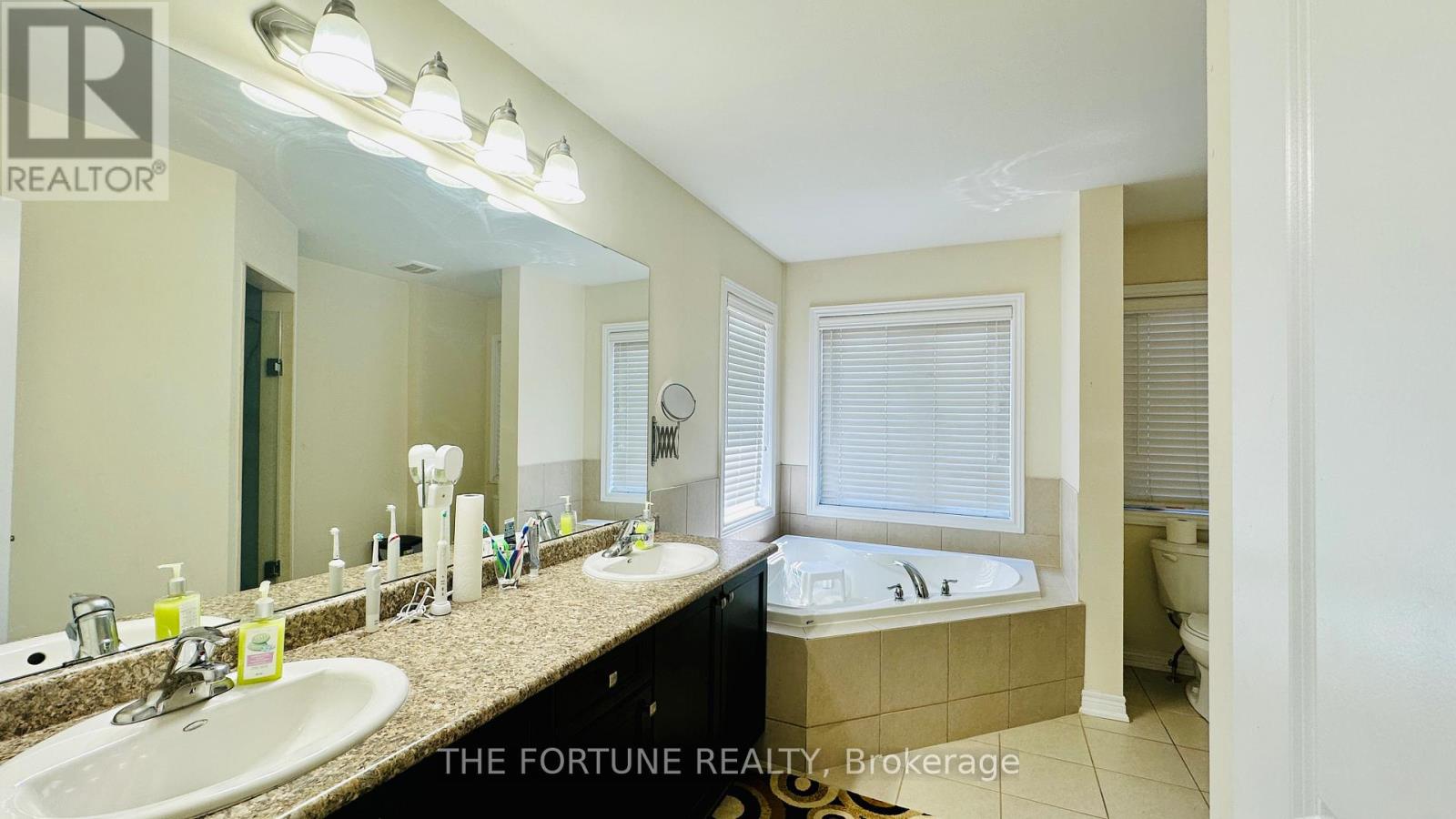 25 SWANTON ROAD - 27