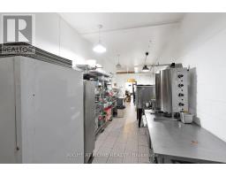 5122 Dundas Street W, Toronto, ON M9A1C2 Photo 8