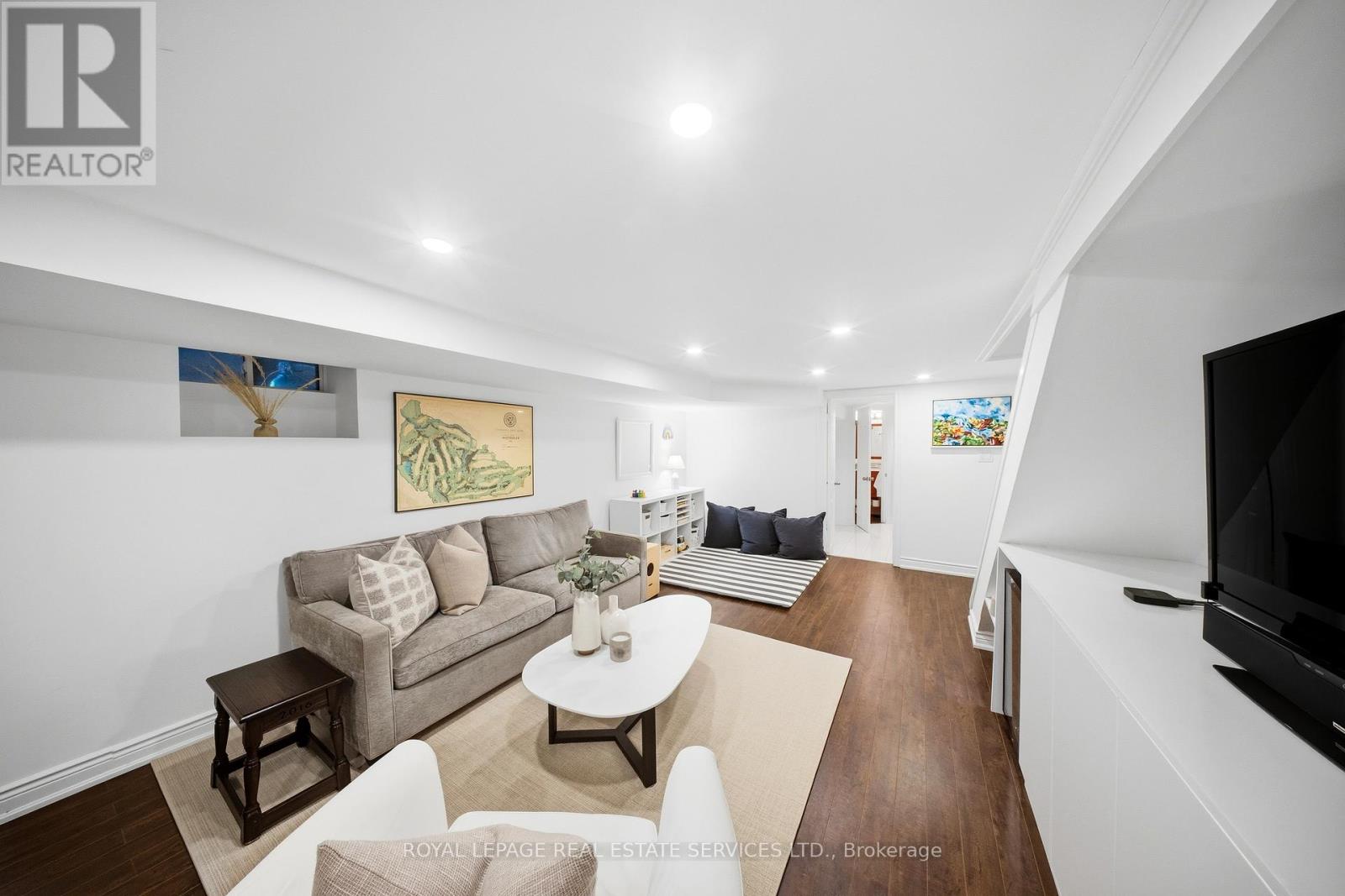 473 BERESFORD AVENUE - 24