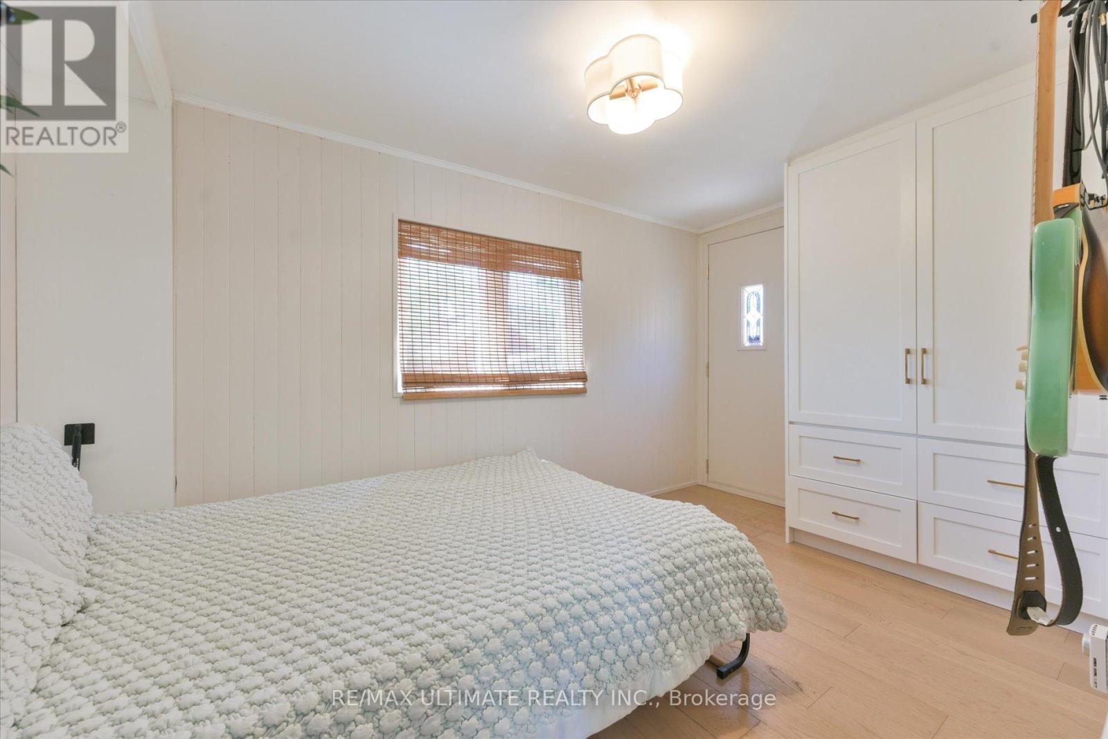205 WILLIAM STREET - 23