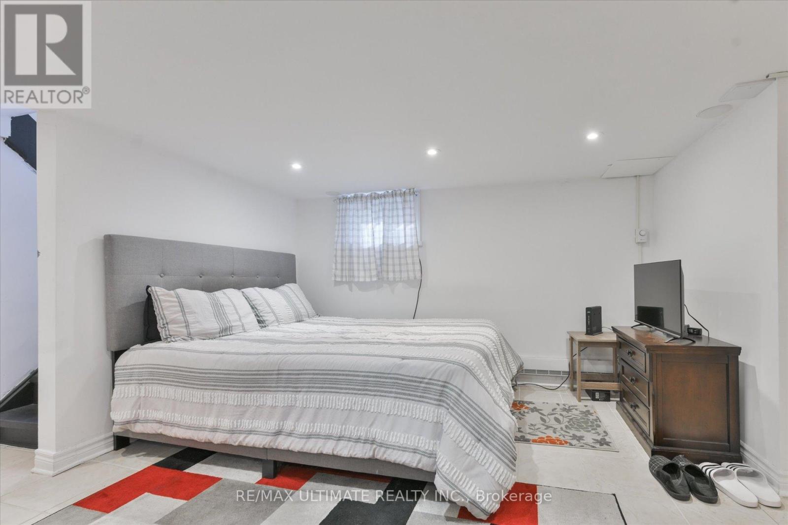 205 WILLIAM STREET - 30