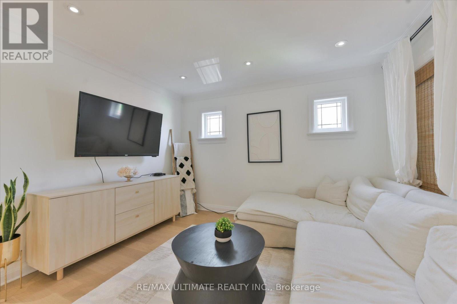 205 WILLIAM STREET - 7