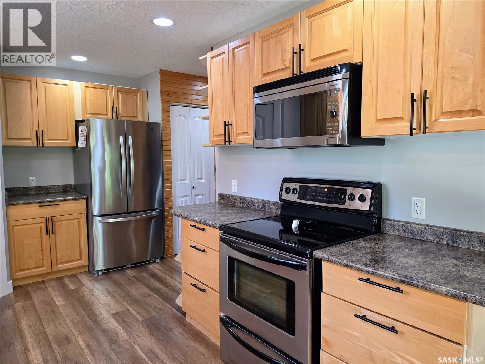 116 White Birch DRIVE — photo 16