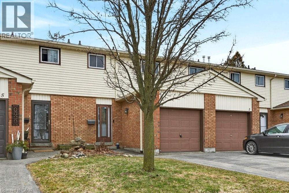 #4 1350 LIMERIDGE Road E - 2