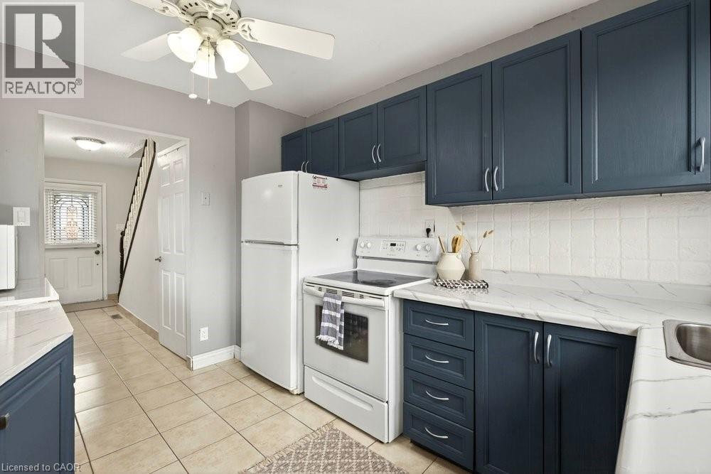 #4 1350 LIMERIDGE Road E - 10