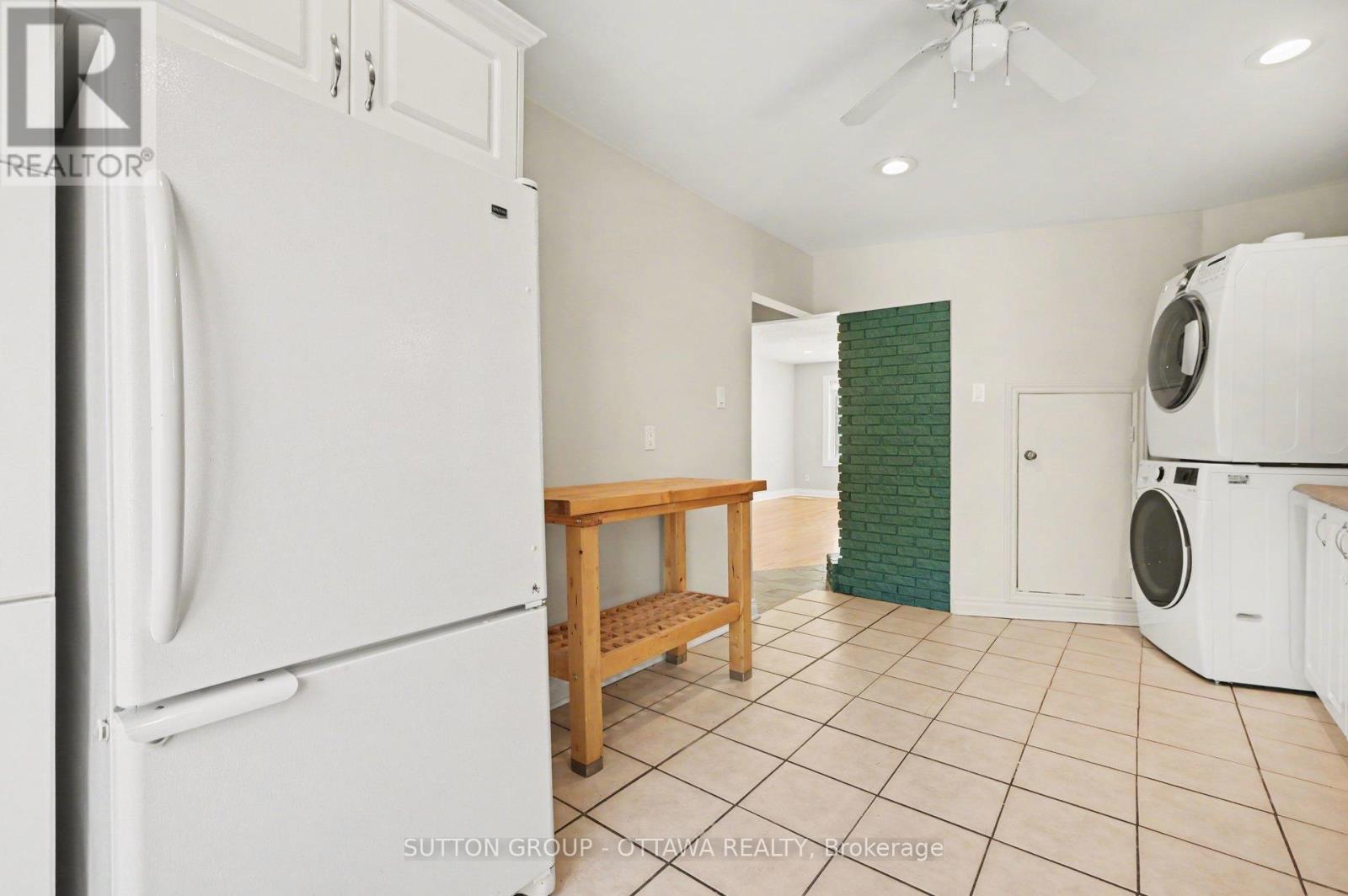 1071 ALDEA AVENUE - 16