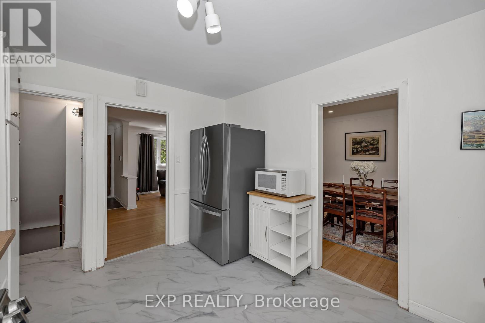 707 ROOSEVELT AVENUE - 11