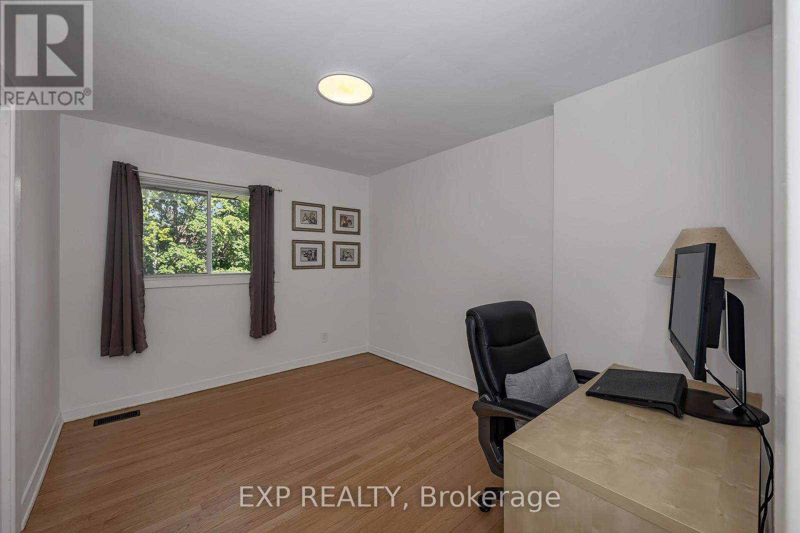 707 ROOSEVELT AVENUE - 18